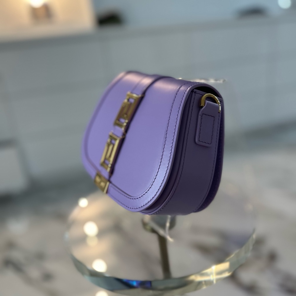 🌟SOLD🌟 NWT Versace Greca Goddess Baby Violet Small Bag - Picture 2 of 6
